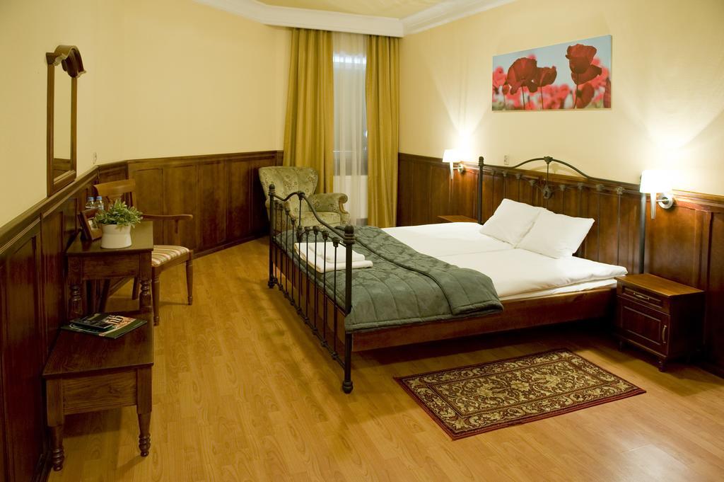 Hotel Kresowianka 비드고슈치 외부 사진