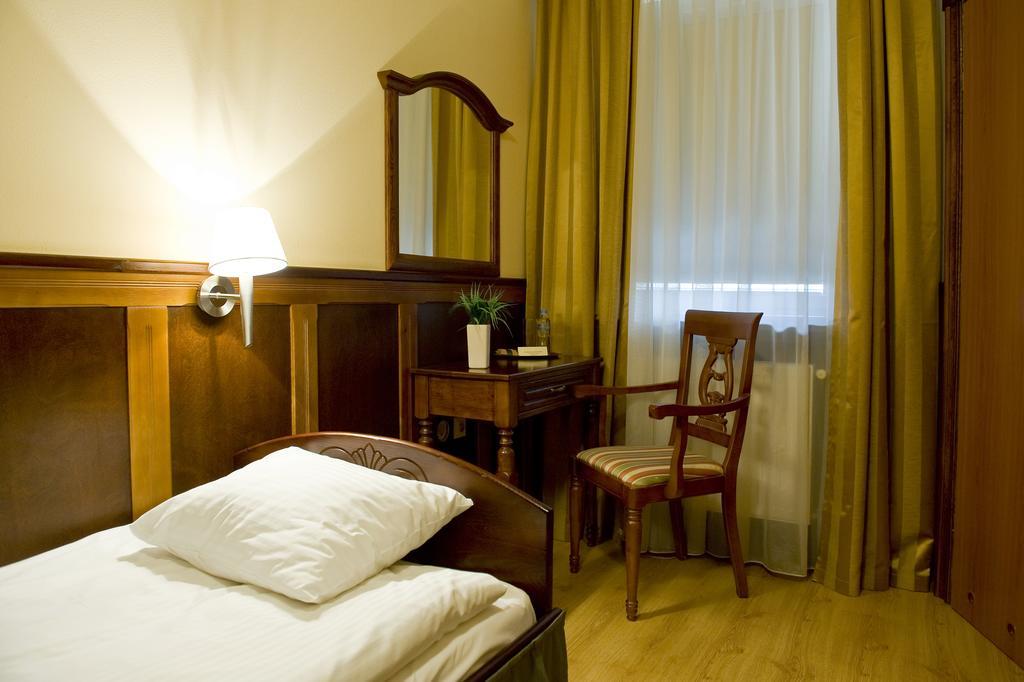 Hotel Kresowianka 비드고슈치 외부 사진