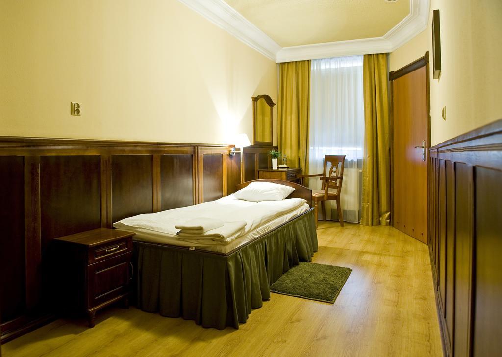 Hotel Kresowianka 비드고슈치 외부 사진